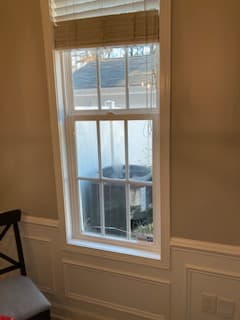 Insulated window glass unit with grids being replaced