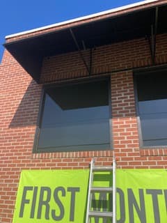 Extra Space Small Commercial - Small Commercial project by Custom Glass Works